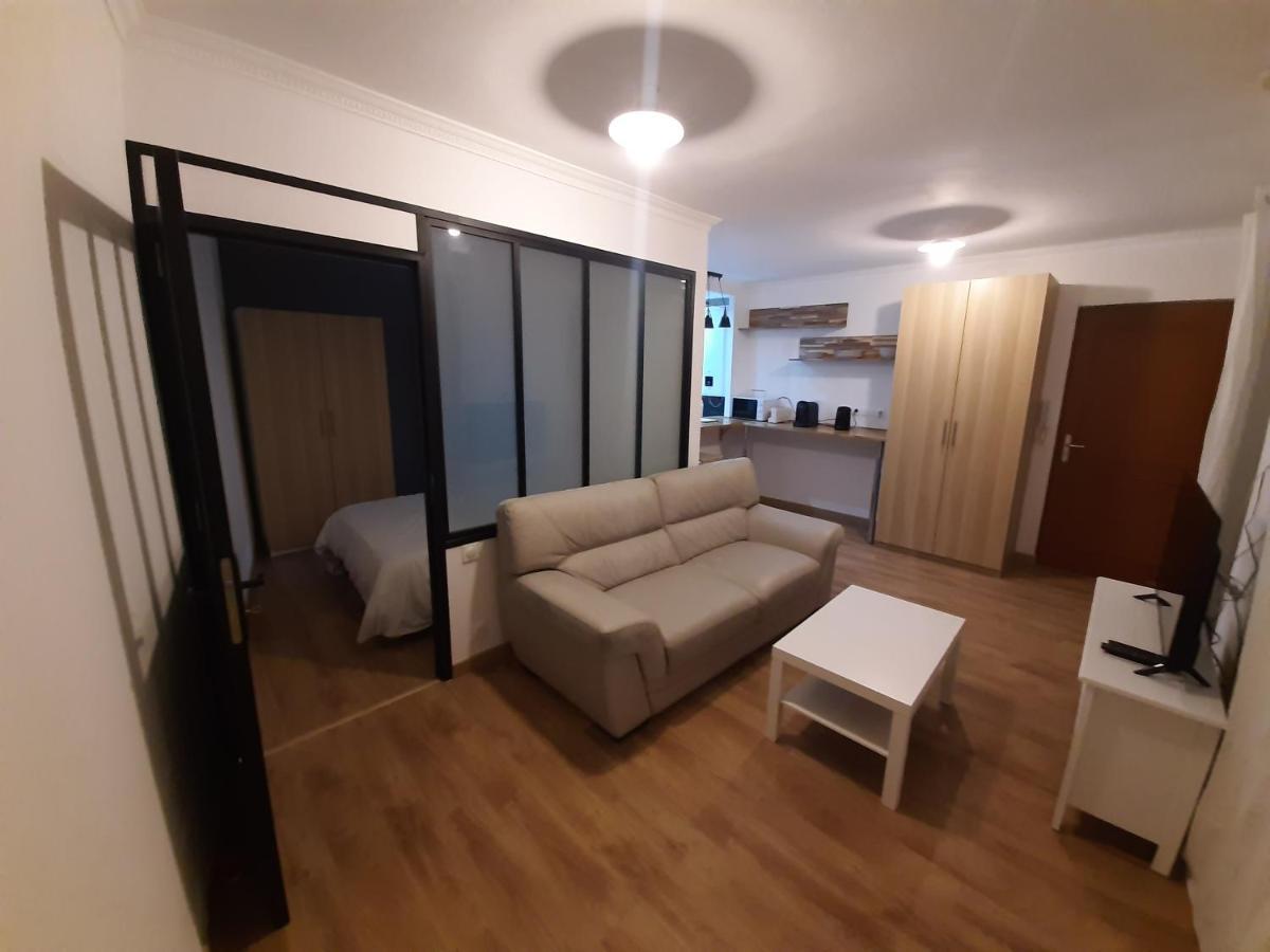 Appartement 2 Pieces, Proche Rer, Bus Et Chateau Rambouillet Exterior foto